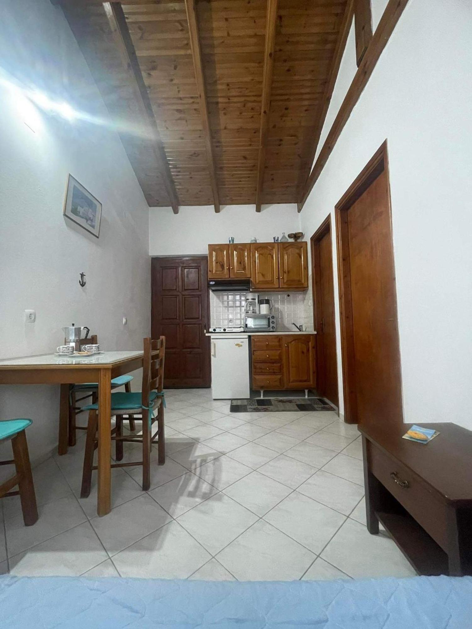 Tiki Rooms ماراثوكابوسْ المظهر الخارجي الصورة